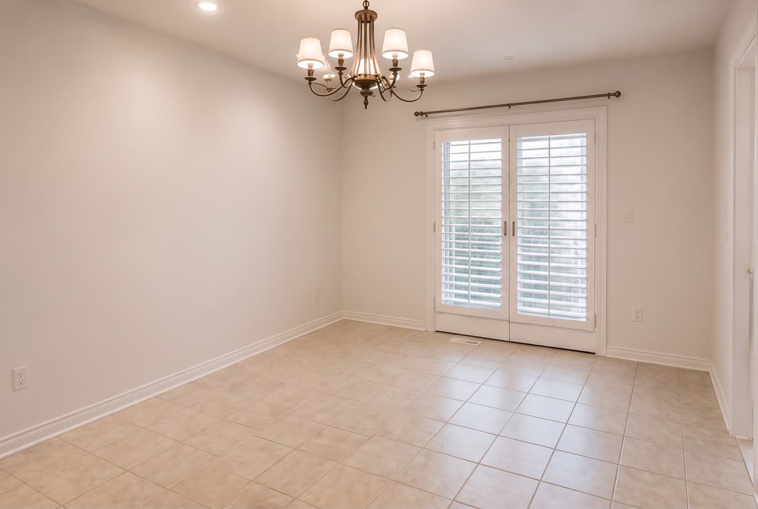 Dining room — the empty photo the agent sent us